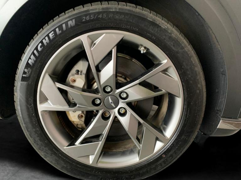 2024 Genesis GV70 360kW Sport 77kWh 5dr Auto AWD MPV ELECTRIC Automatic