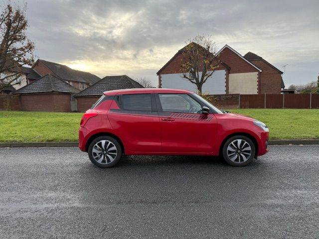 2019 face lift Suzuki SWIFT-Automatic-25k, 998 (cc), 5 doors