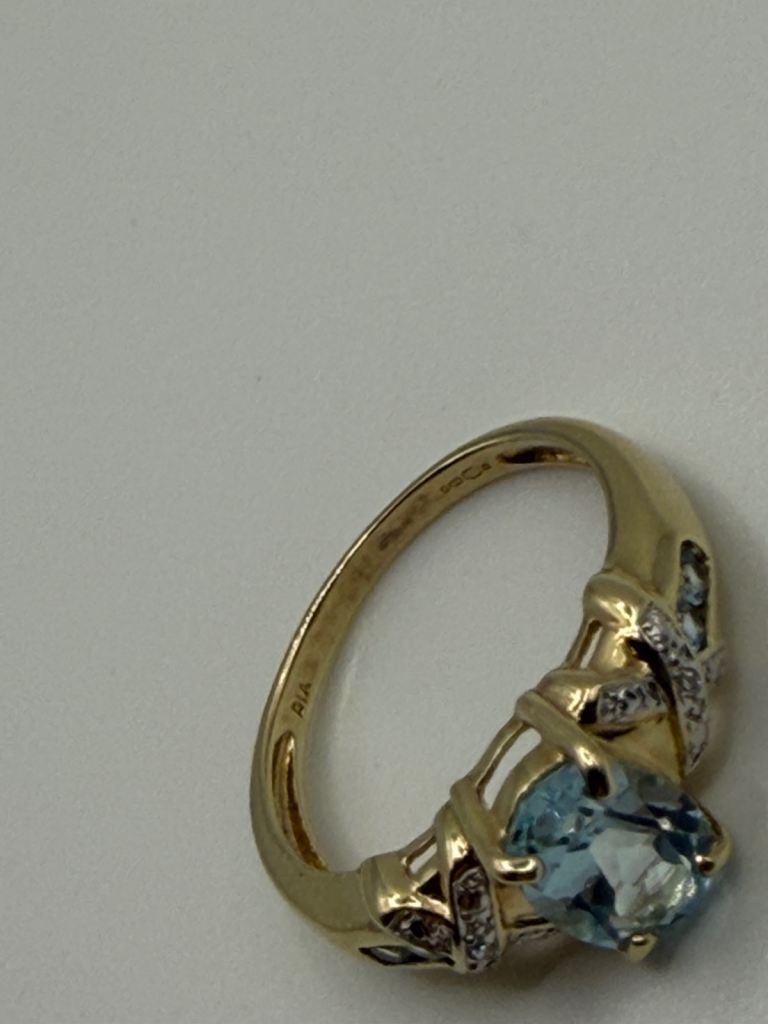 STUNNING 9CT Yellow Gold Ladies Ring Size P, £141.62 for Sale in Bungay ...