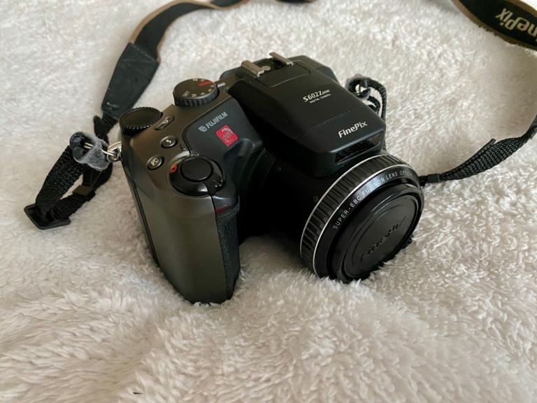 S602Z Zoom Fujifilm Digital camera