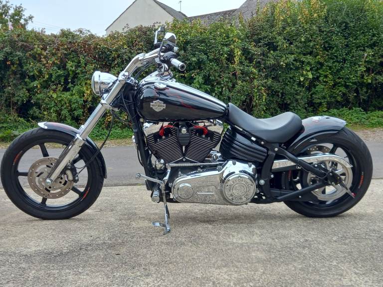 Harley-Davidson, SOFTAIL ROCKER, 2010, 1585 (cc)