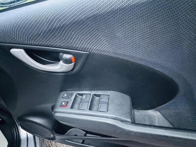 2009 Honda Jazz 1.4 i-VTEC EX i SHIFT Euro 4 5dr HATCHBACK Petrol Automatic