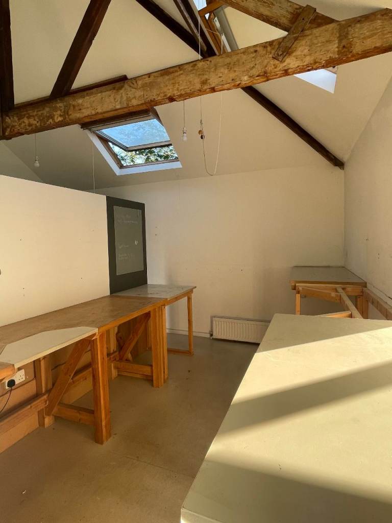 Creative Studio, Workspace, Arts & Crafts Workshop to Rent Walthamstow Village East London E17