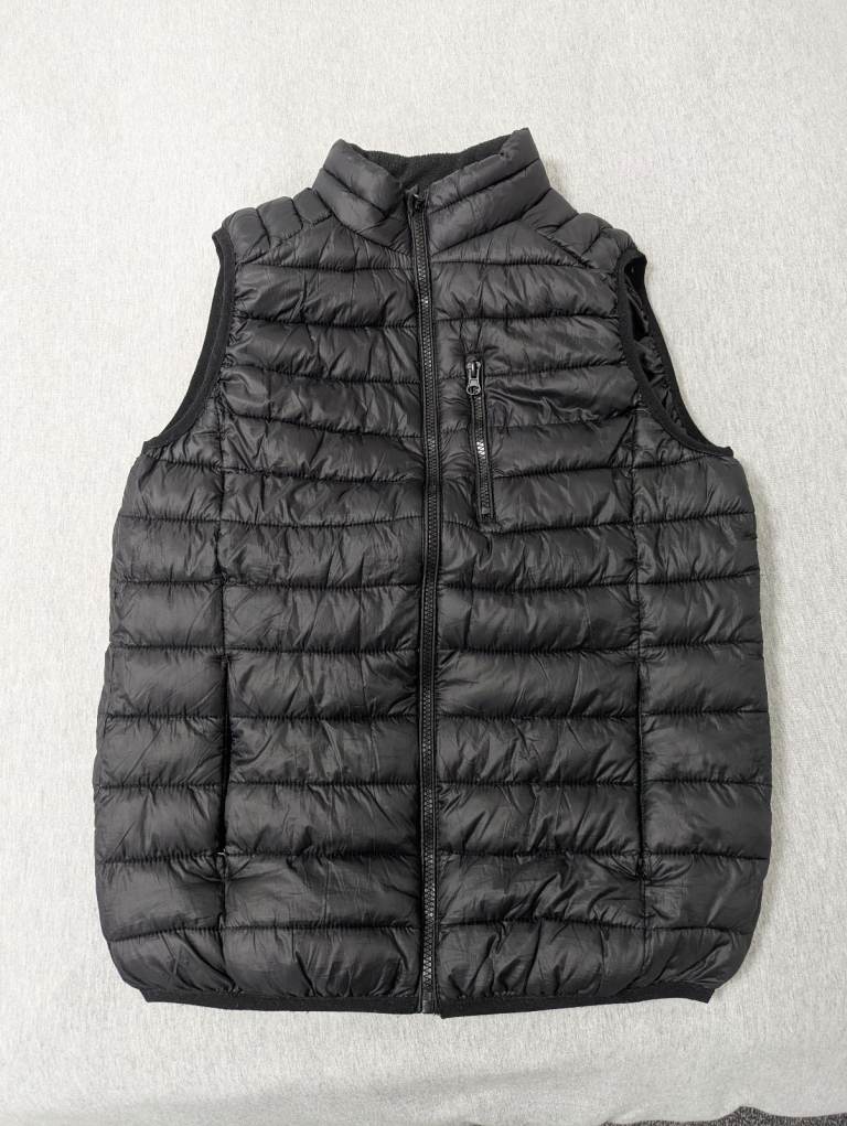 LIKE NEW F&F Men's Black Ultralight Quilted Gilet / Size UK Small / FREE LOCAL DELIVERY