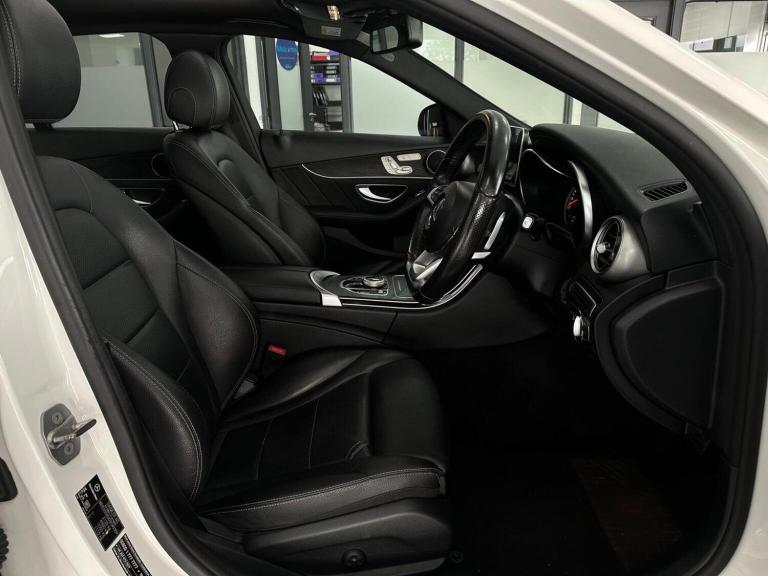 MERCEDES-BENZ C CLASS 2.1 C220d AMG Line (Premium) G-Tronic+ Euro 6 (s/s) 4dr