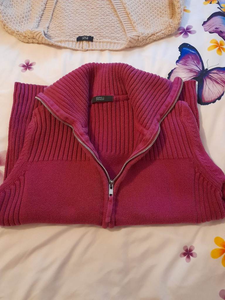 Full zip up top