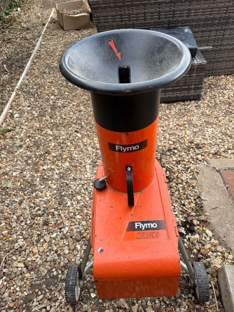 Flymo Shredder 