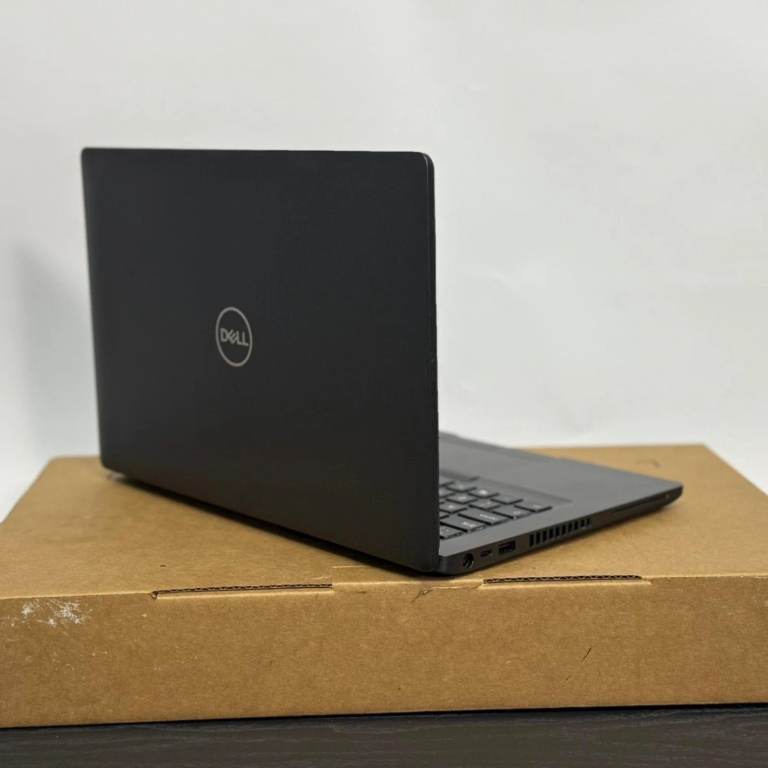 DELL LATITUDE BUSINESS LAPTOP – INTEL CORE I5 8TH GEN – DESIRABLE RAM & SSD – WINDOWS 11 PRO