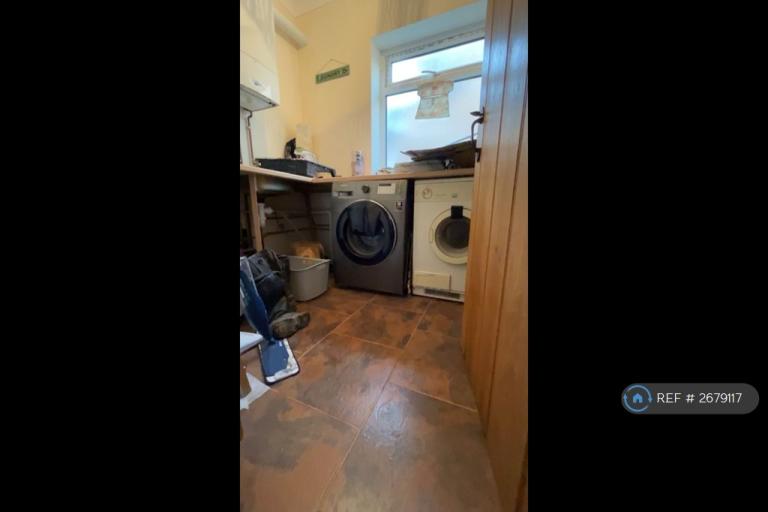 4 bedroom house in Rattle Road, Westham, Pevensey, BN24 (4 bed) (#2679117)