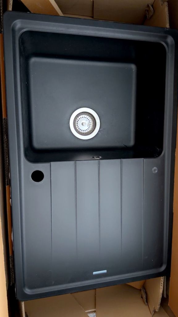 **calling all kitchen renovaters** Brand New Black Kitchen Sink with Integrated Drainer