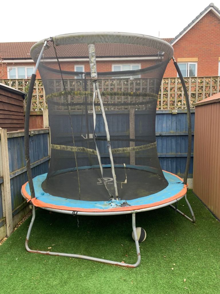 Free trampoline 