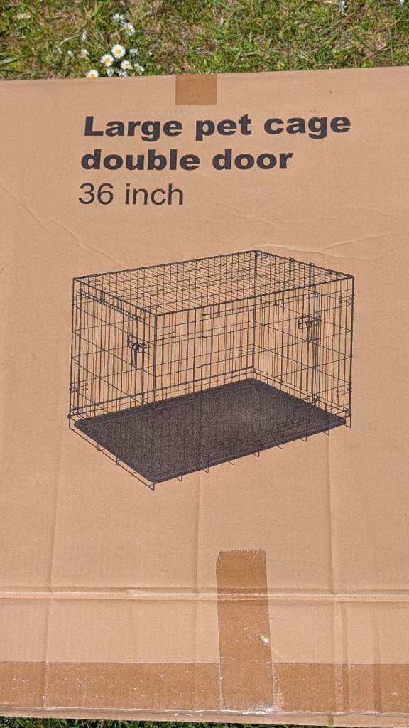 Dog cage (size large)