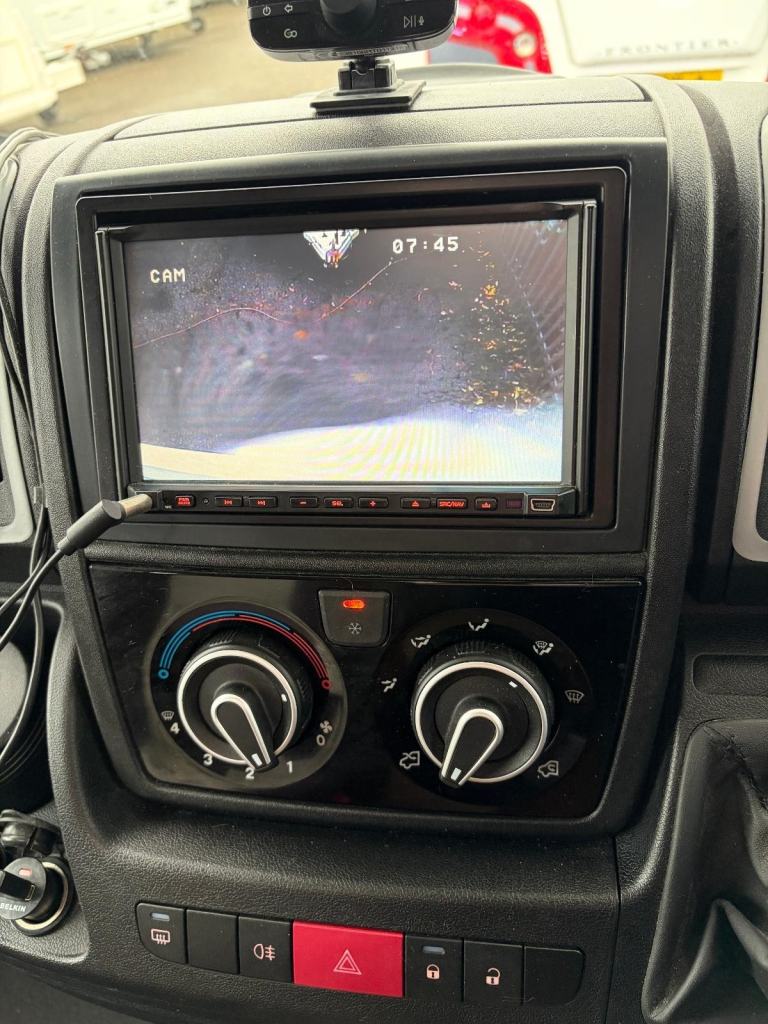 Auto Trail Frontier Delaware 4 berth 2013 **AUTO**GREAT CONDITION**