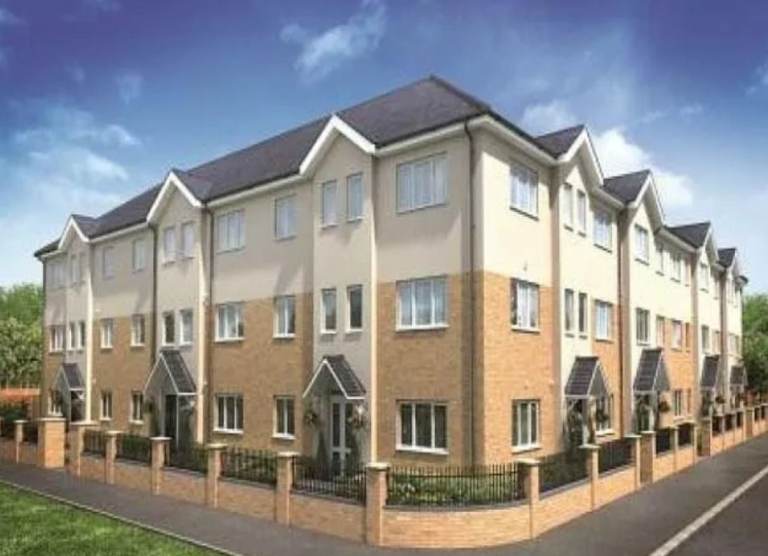 Modern 2-Bed First Floor Flat to rent in Watford – Harvest Court