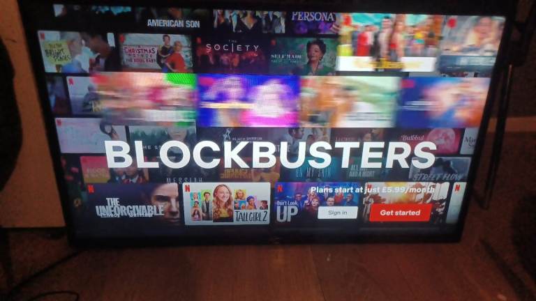 FREE DELIVERY excellent 43 JVC LED SMART TV full HDTV 1080p freeveiw channels inbuilt 