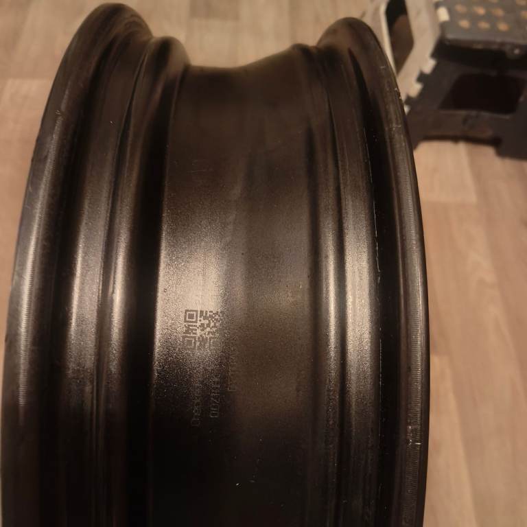 TOYOTA AYGO X ALLOY WHEEL 18" CMS1211-1