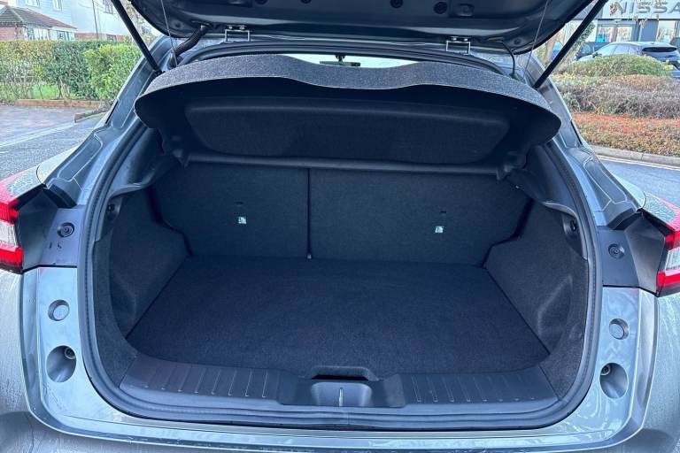 2024 Nissan Juke 1.0 DiG-T N-Connecta 5dr Hatchback Petrol Manual