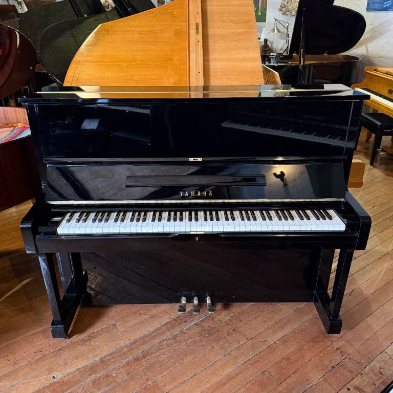 Yamaha U1 Upright Piano Black Gloss | Sherwood Phoenix Pianos CAN DELIVER
