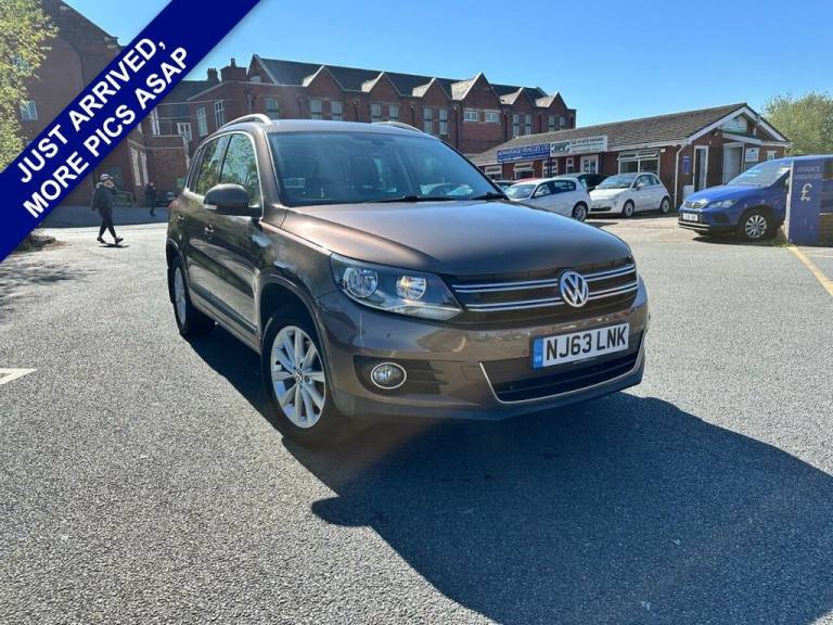 2013 Volkswagen Tiguan 2.0 TDi BlueMotion Tech SE 5dr ESTATE DIESEL Manual