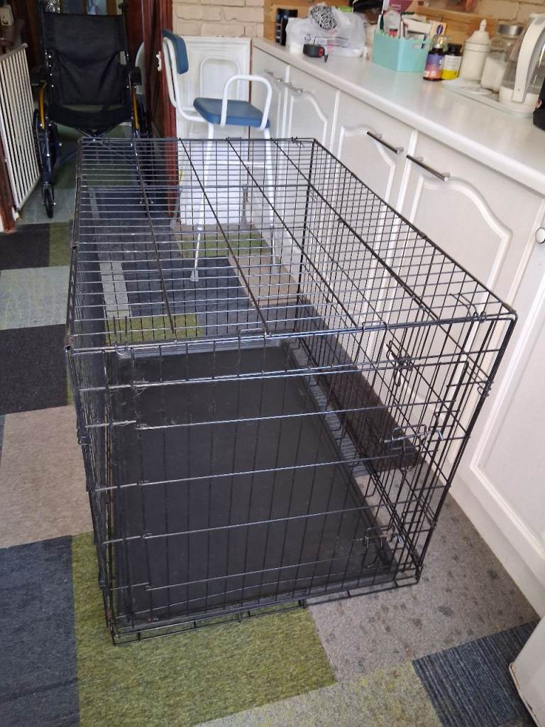 Large Dog crate cage perfect condition 