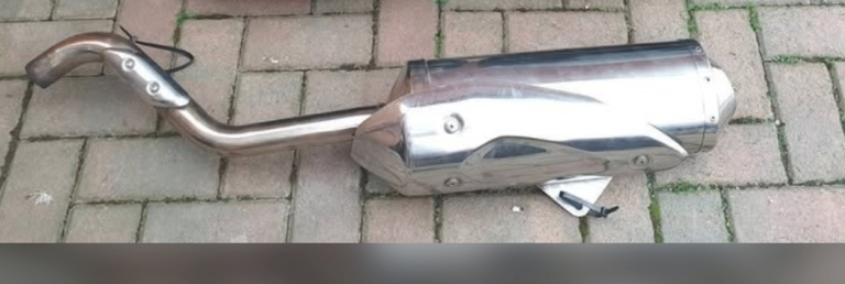 2010 Triumph Tiger 1050 - Exhaust