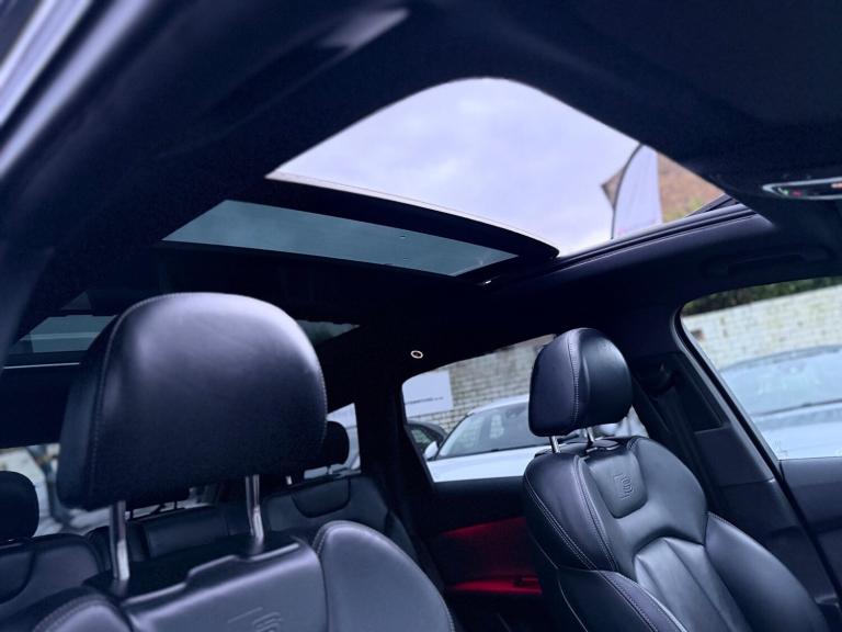 2024 Audi Q7 50 TDI Quattro S Line 5dr Tiptronic ESTATE DIESEL Automatic