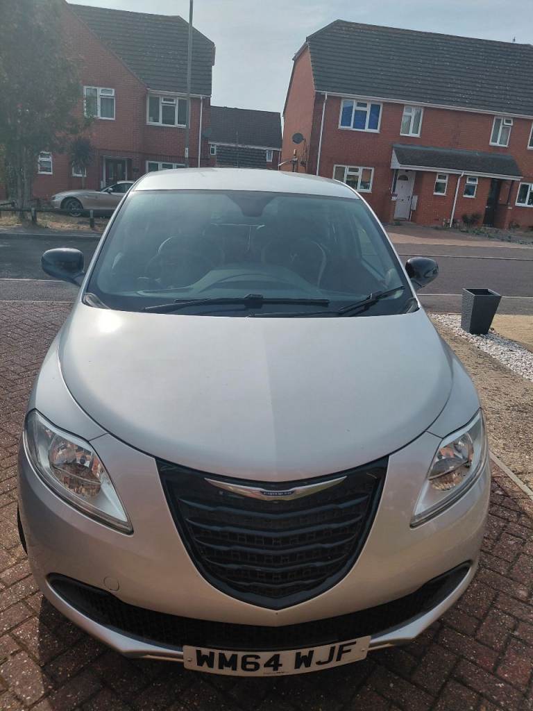 Chrysler, YPSILON, Hatchback, 2014, Manual, 1242 (cc), 5 doors