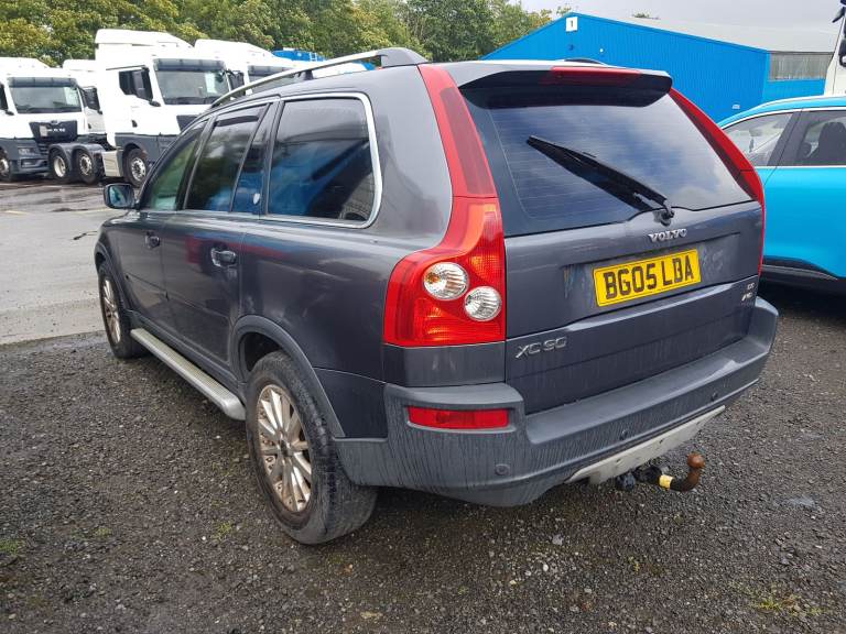 2005 volvo xc90 2.4 d5 executive breaking for spares