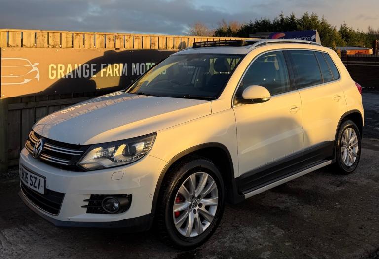 2015 Volkswagen Tiguan 2.0 TDi BlueMotion Tech Match 5dr [2WD] ESTATE Diesel Manual