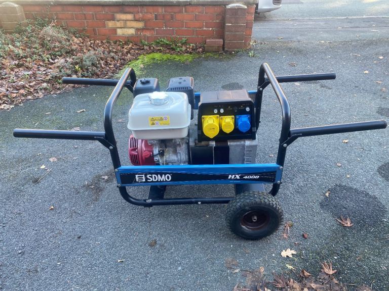 image for SDMO HX4000 (TB UK) 3.7kW Honda GX270 4 Stroke Petrol Generator