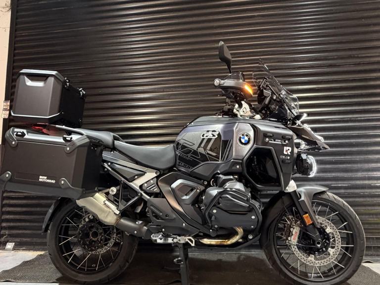 BMW R 1300 GS ADVENTURE TE ASA Triple Black-Full BMW Luggage-Lone Rider kit-Many