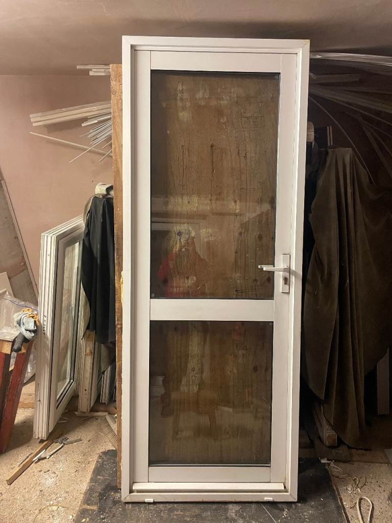 210 x 82 cm - MODERN ALUMINIUM DOUBLE GLAZED DOOR - CLEAR TOUGHENED SAFETY GLASS (REF: DX208)