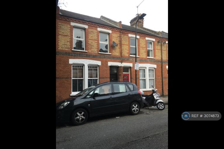Studio flat in Hackney, Hackney, E8 (#3074873)