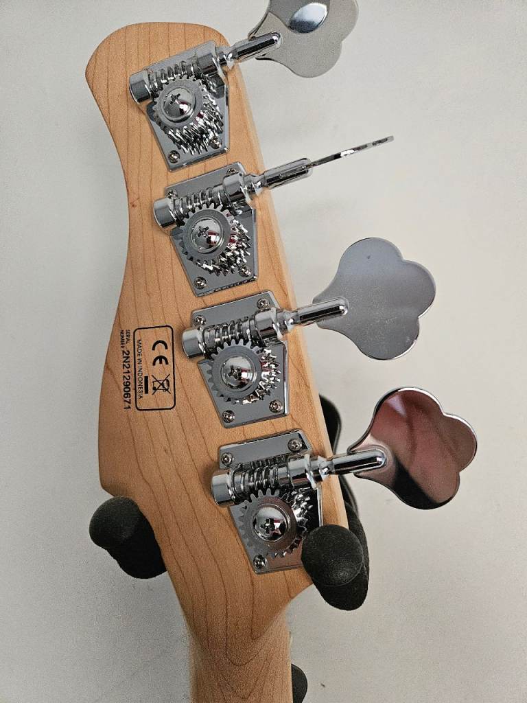 Sire Marcus Miller U5 Short Scale Bass 