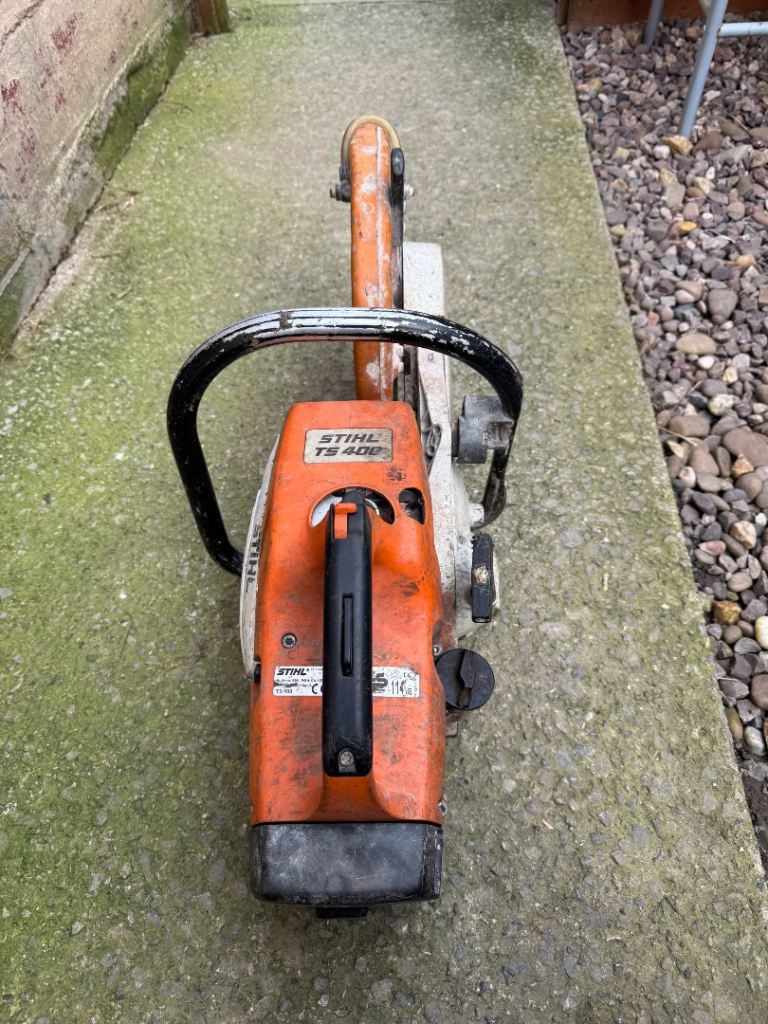 Stihl saw TS400
