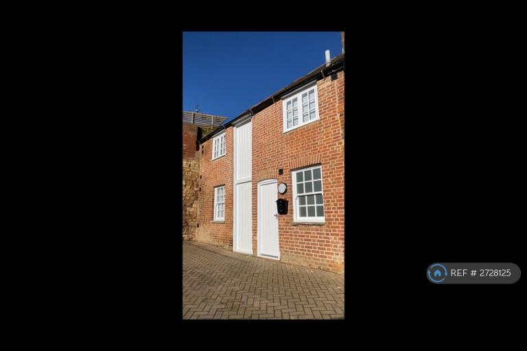 1 bedroom house in Well St, Buckingham, MK18 (1 bed) (#2728125)
