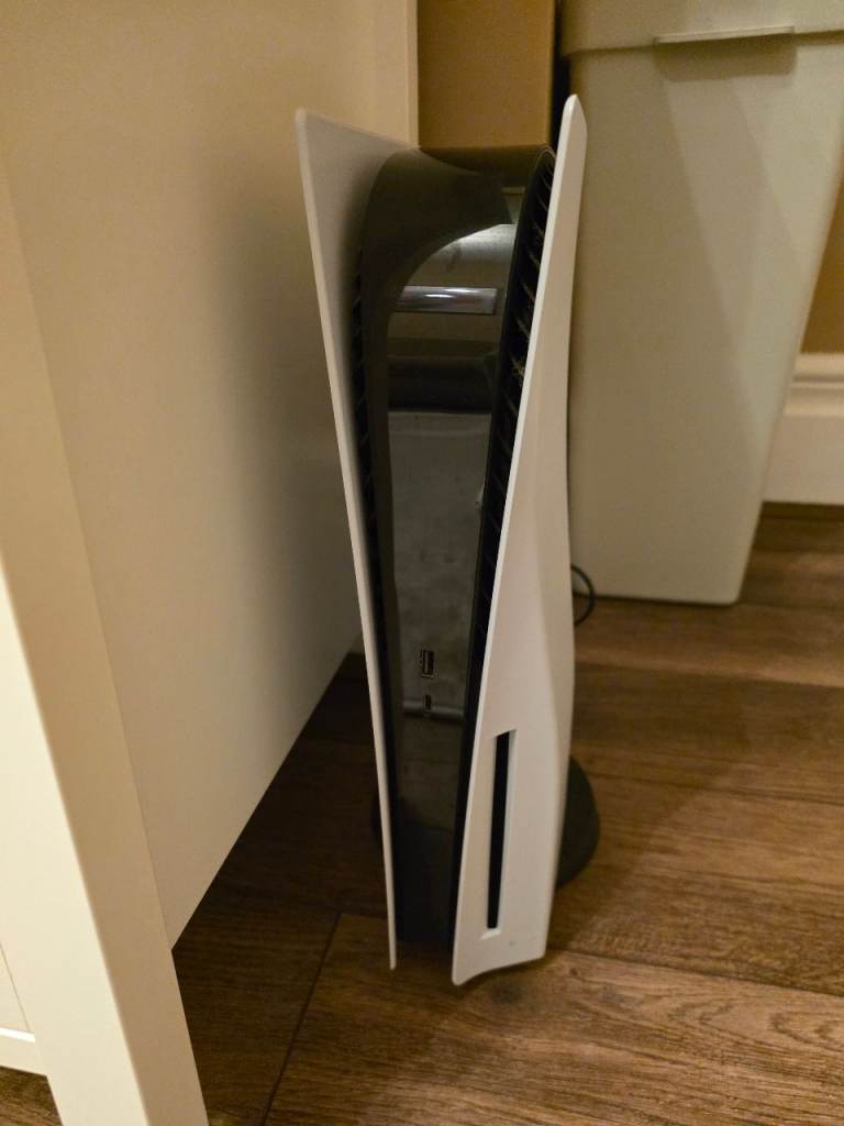 Playstation 5 with disk and 2 controllers