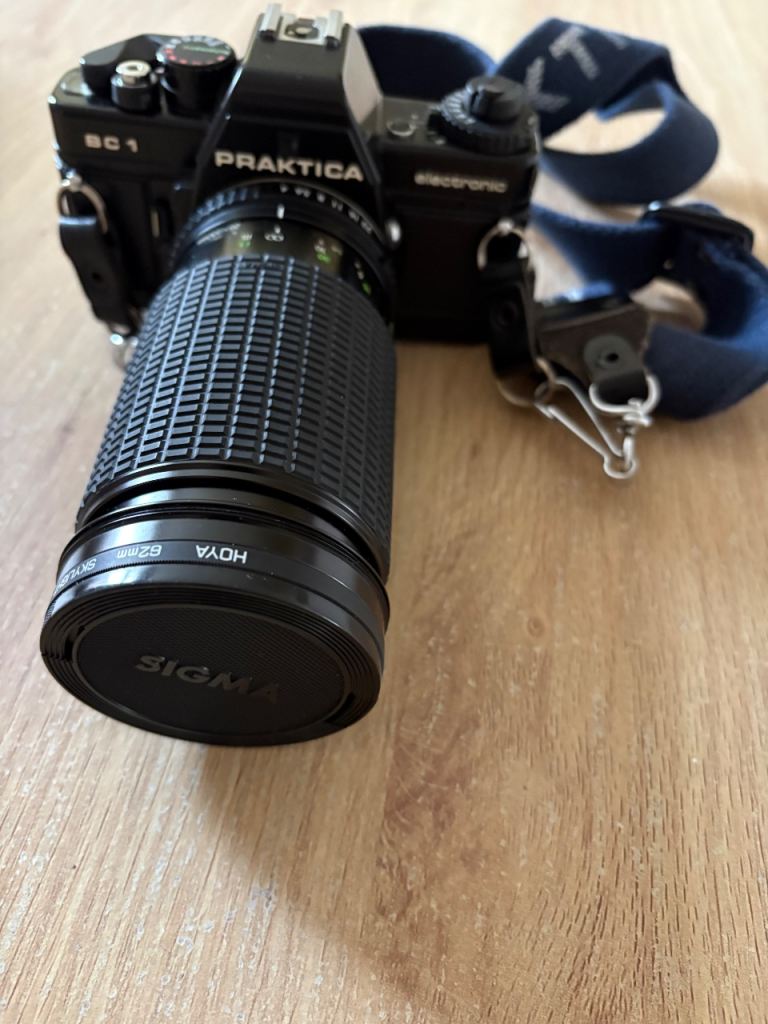Praktica BC1 camera 