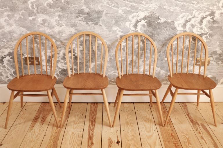 RENOVATED Set of 4 Vintage Retro Designer 60's Ercol Windsor Chairs - model 370
