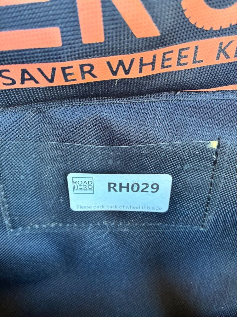 BMW 118i 2008 space saver spare wheel 