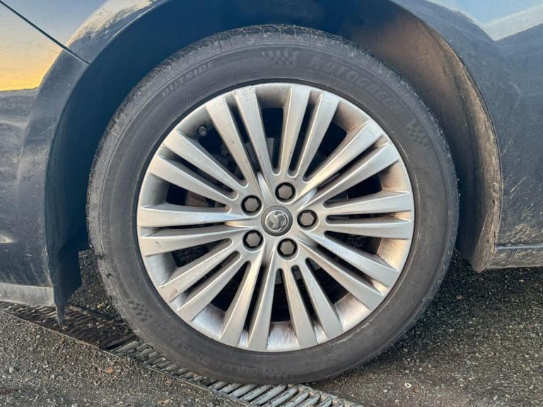 2014 Vauxhall Astra 1.4 16v Excite Euro 5 5dr HATCHBACK Petrol Manual