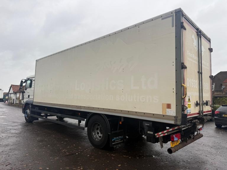 MAN TG-M 18.250, BOX WITH UNDERSLUNG TAILLIFT 