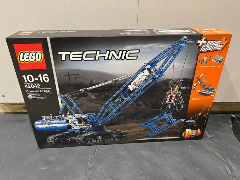 image for Technic crawler crane 