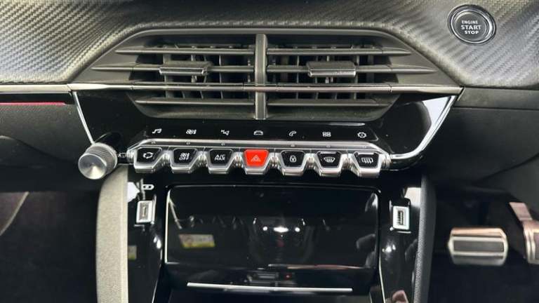 2022 Peugeot 2008 1.2 PureTech 130 GT Premium 5dr EAT8 HATCHBACK PETROL Automatic