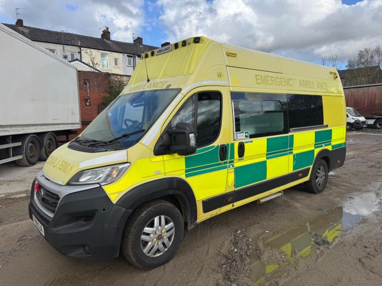 2018 FIAT DUCATO EXLWB L4H3 EX EMERGENCY AMBULANCE EURO6 ULEZ FREE PRICE IS +VAT