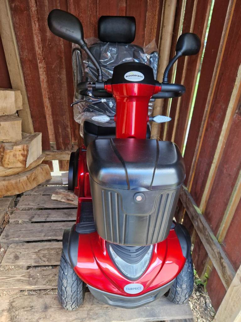 Red Ignite mini Scooter, 8mph