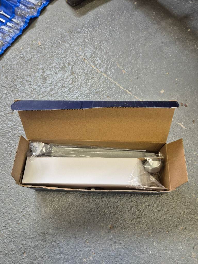 Door closure for fire doors 