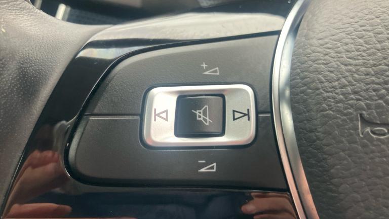 2022 Volkswagen up! 1.0 65PS R-Line 5dr HATCHBACK PETROL Manual