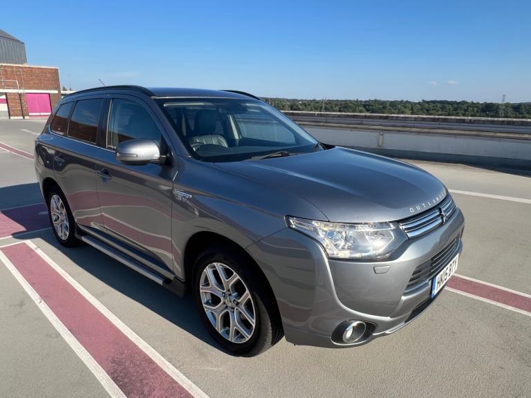 2015 Mitsubishi Outlander 2.0 PHEV GX5hs 5dr Auto ESTATE Petrol Parallel Phev Automatic