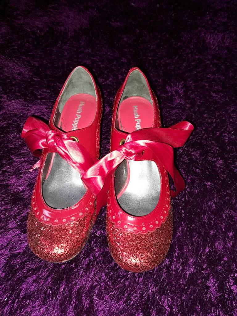 gorgeous Vintage style Hush Puppies "Noella" ruby red  glitter Leather  high heels Size 5 Wide fit. 